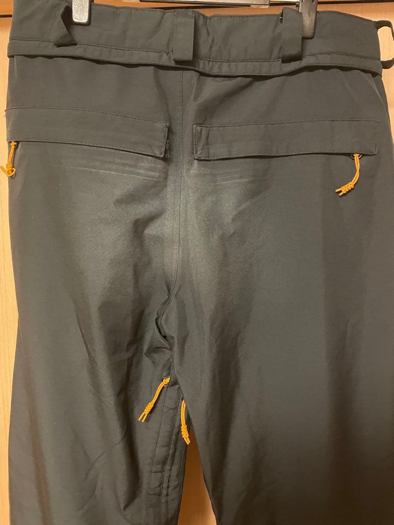 ボルコム ARTHUR LONGO GORE-TEX PANTS Mサイズ