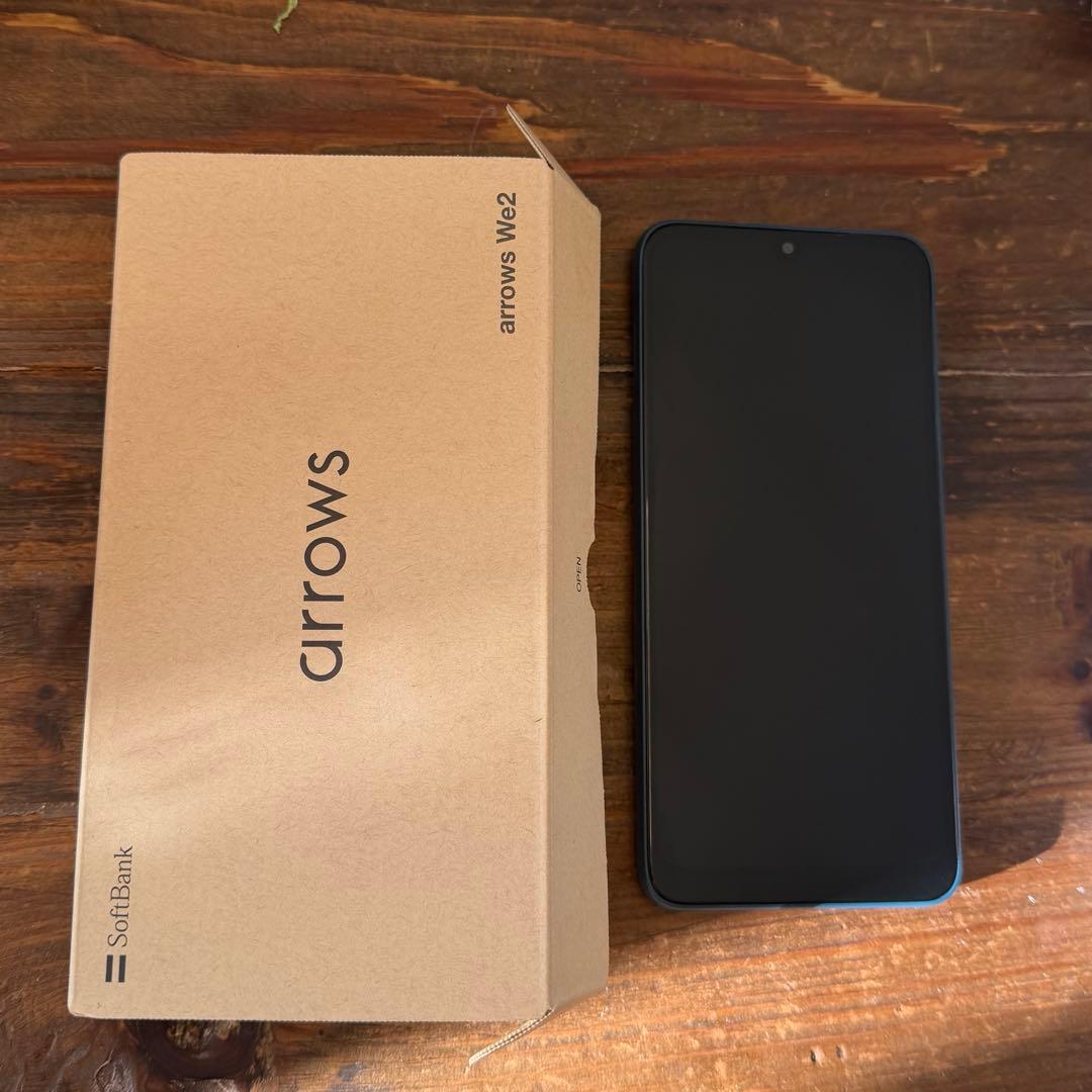 スマートフォン本体 arros We2