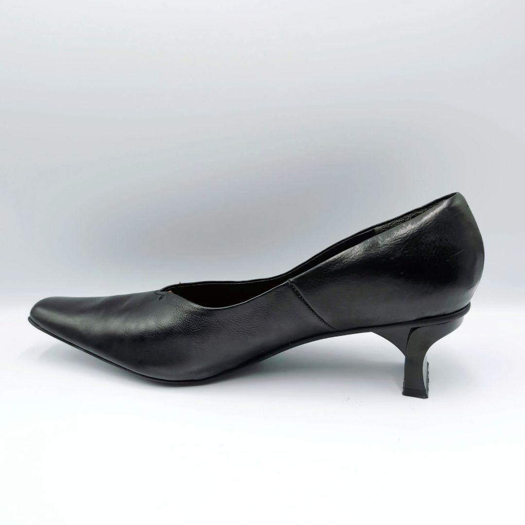 ✨️極美品✨️MANA デザインヒール　ポインテッド　黒　本革　37 Vカット