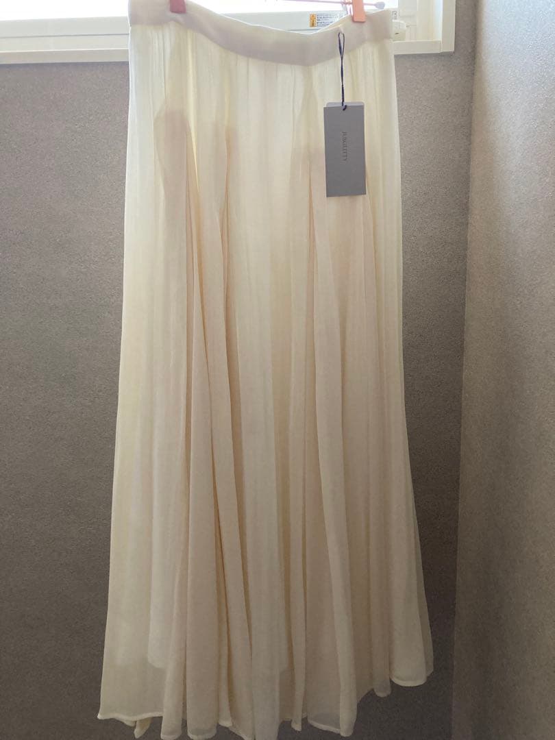 【新品】　ジャスグリッティー　スパークシフォンマチフレアスカート　白