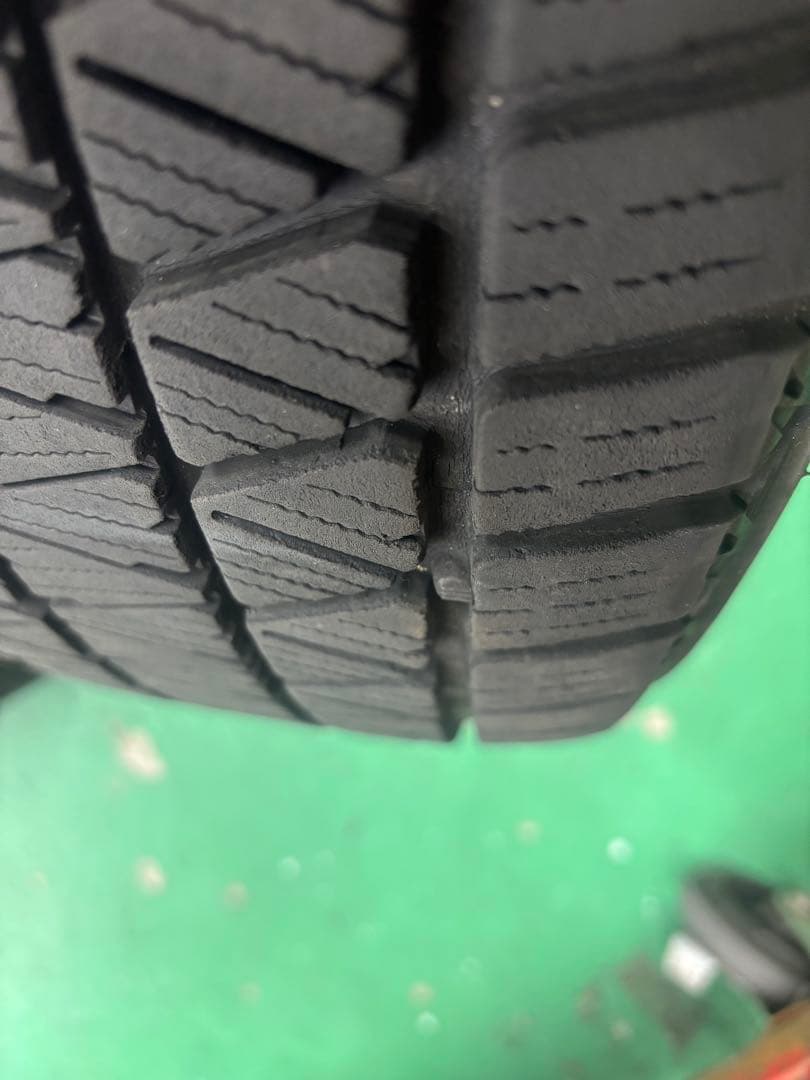 レクサスnx BRIDGESTONE18インチ225/60R18スタッドレス