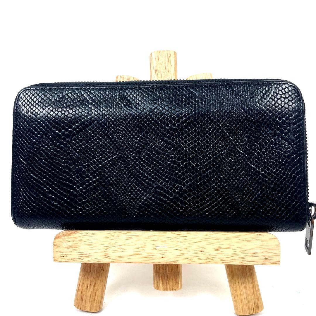 ディーゼル　長財布　ラウンドファスナー　リザード　皮　ロゴプレート　ブラック