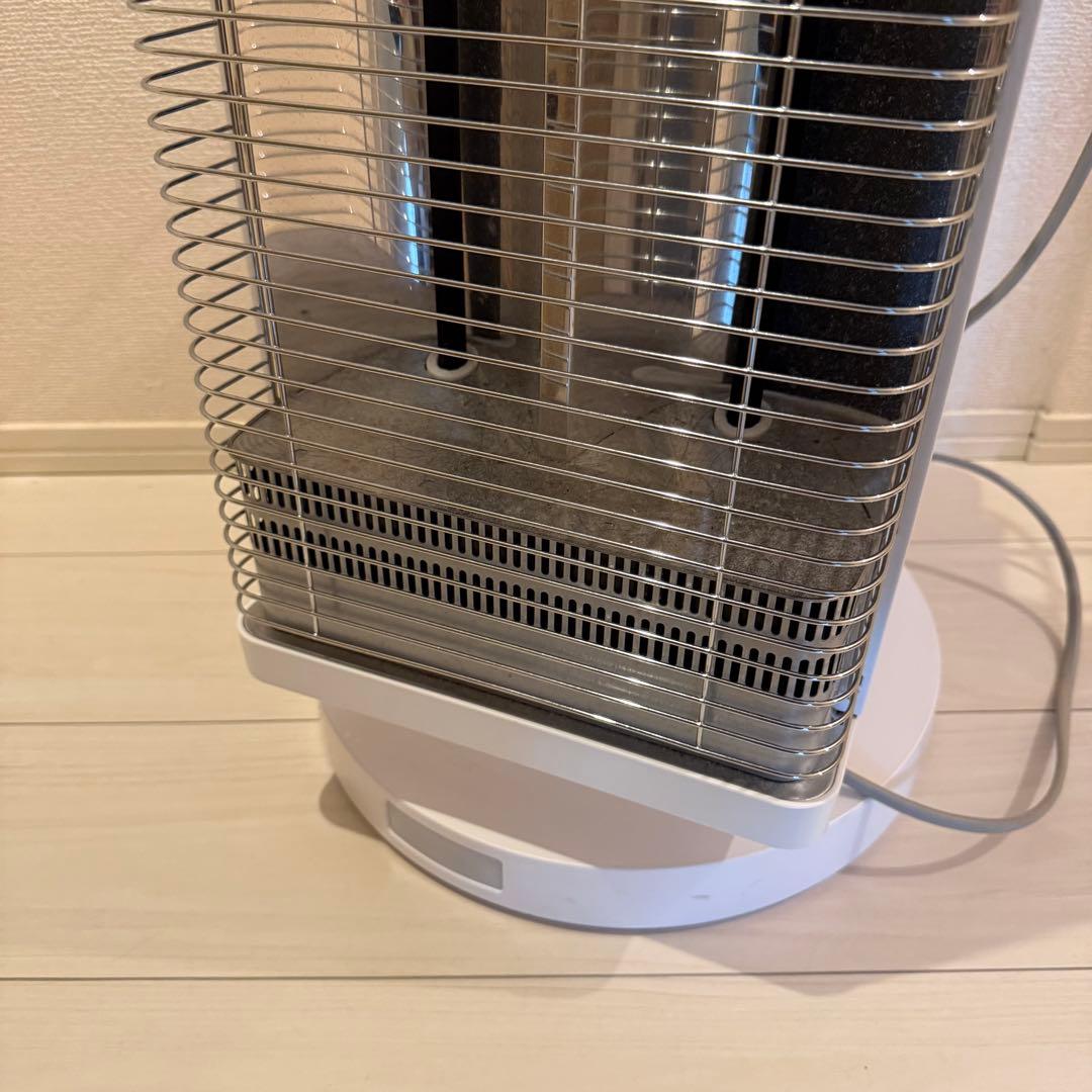 DAIKIN ダイキン　セラムヒート ERFT11YS-W　2021年製