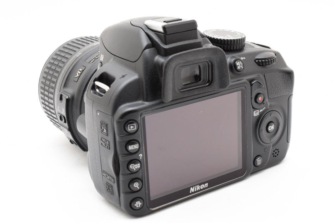 043 Nikon ニコンD3100デジタルカメラ本体レンズバッテリ充電器送料込