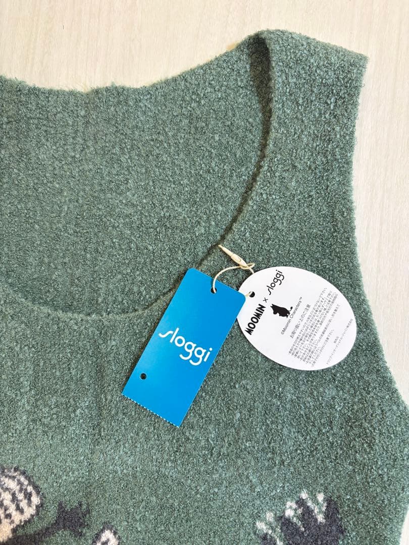 ムーミン　トリンプ　スロギー　インナートップとニットパンツ