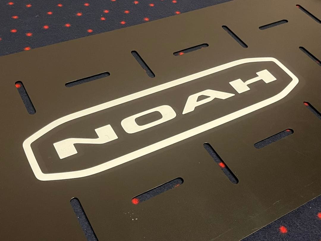 ノア 90系 ラゲージフェンス【純正オプション】