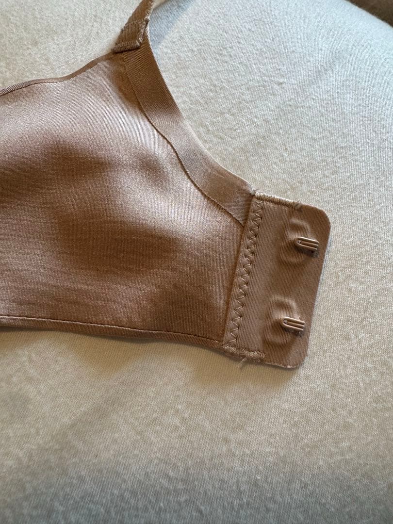 下着・アンダーウェア SKIMS Teardrop Push-Up Bra 30B