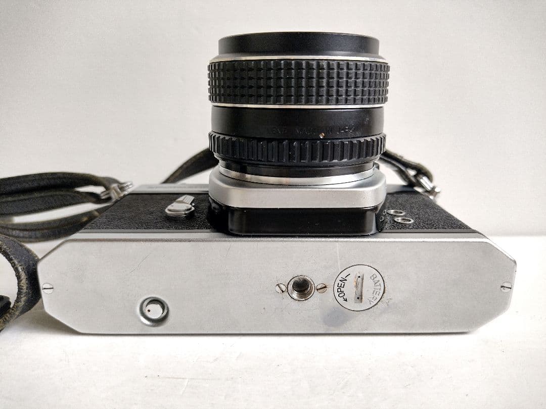 142【匿名配送】 ペンタックス SP 一眼レフ フィルムカメラ 露出計OK