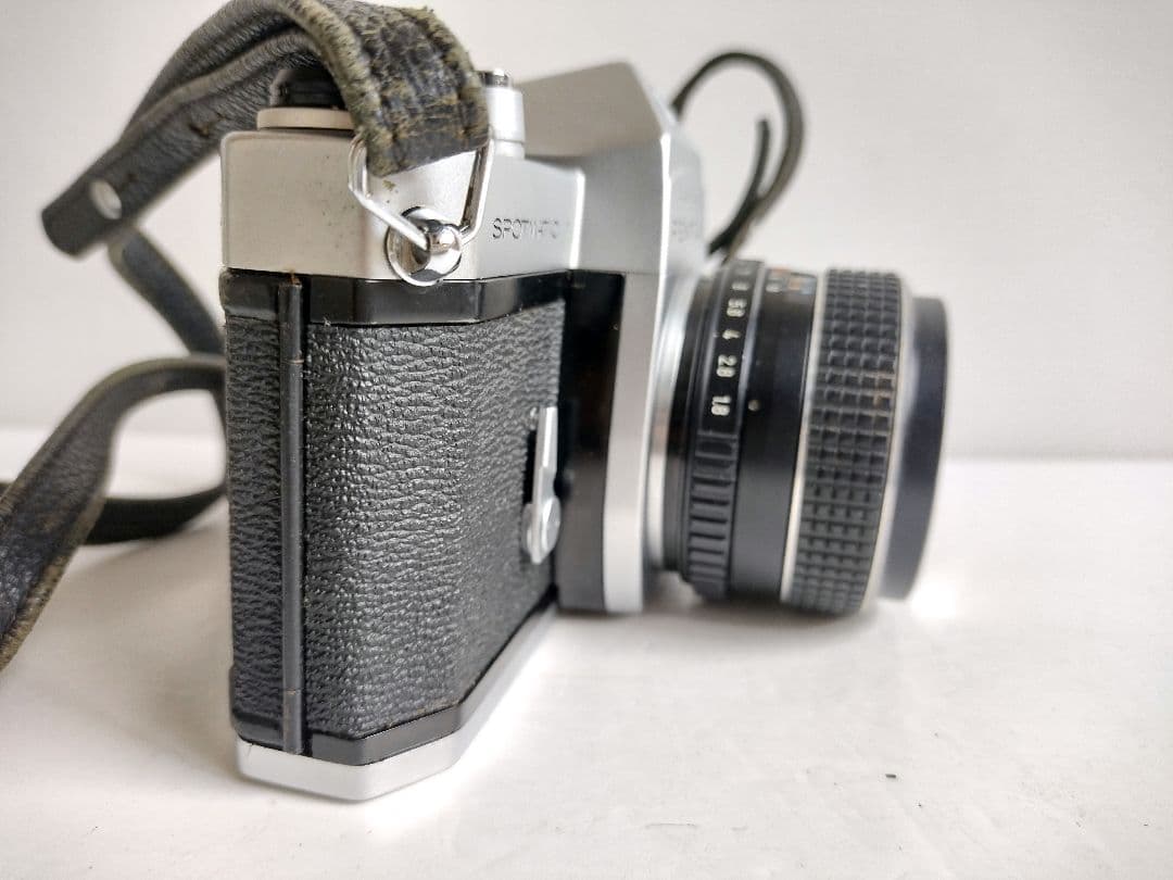 142【匿名配送】 ペンタックス SP 一眼レフ フィルムカメラ 露出計OK