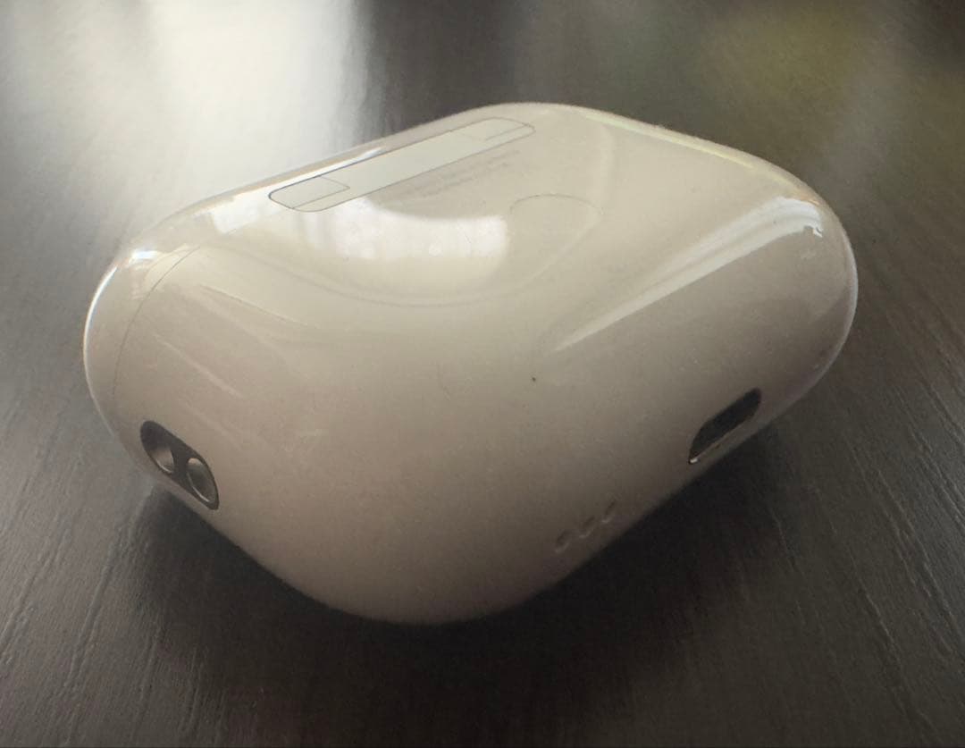 AirPodsPro 第2世代　USB-C 後期型　使用回数数回のみ