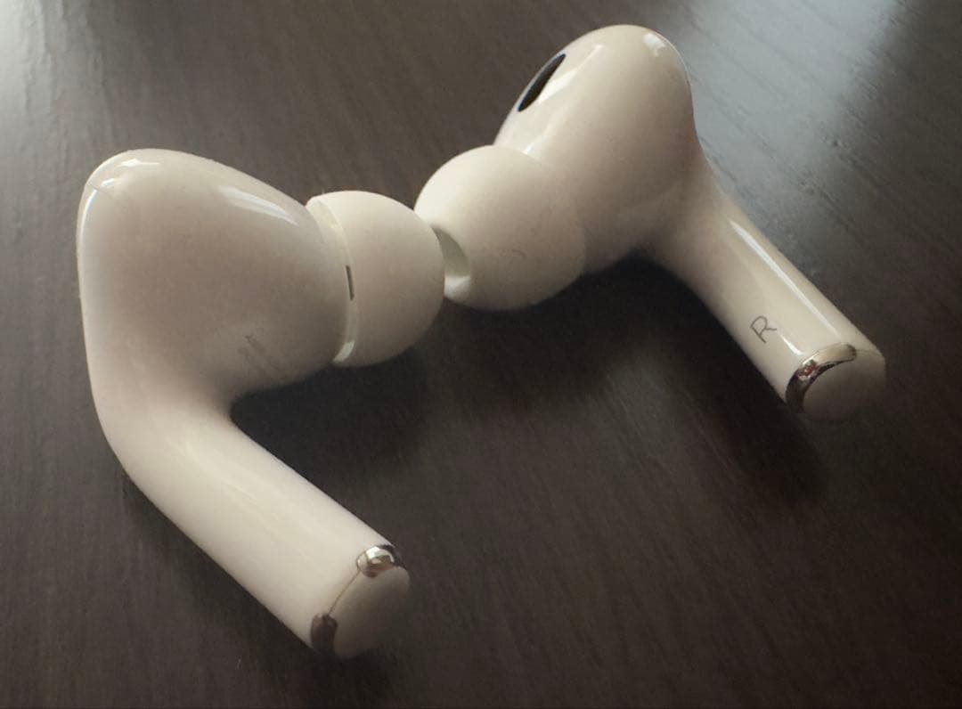 AirPodsPro 第2世代　USB-C 後期型　使用回数数回のみ