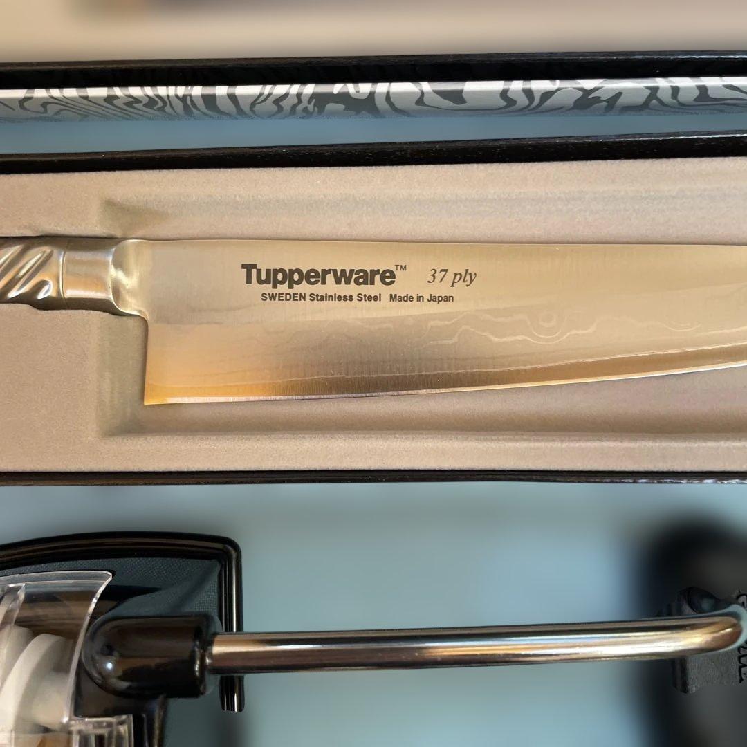 ★セール中‼︎ タッパーウェア三徳包丁&小型包丁&専用シャープナー
