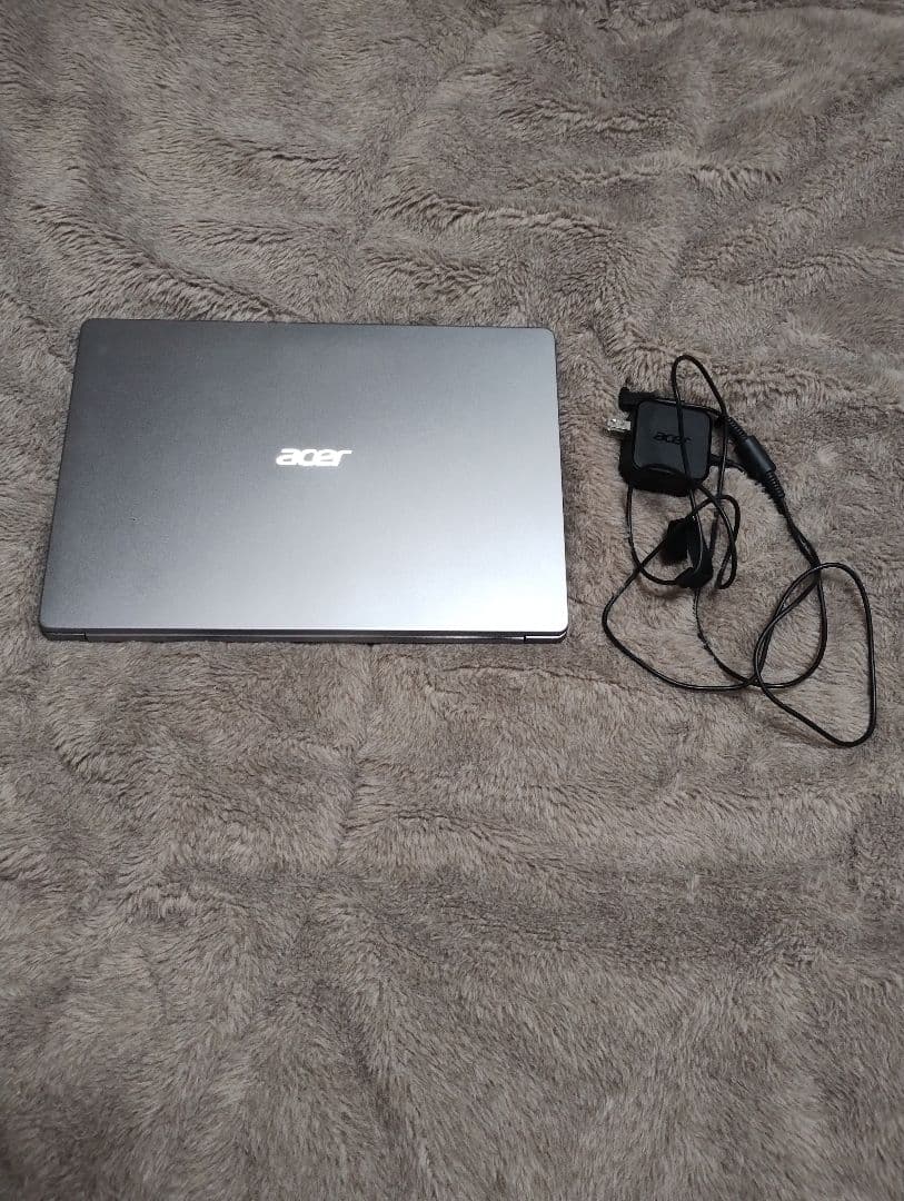 た*り様 Acer ノートパソコン N17W6　sf114