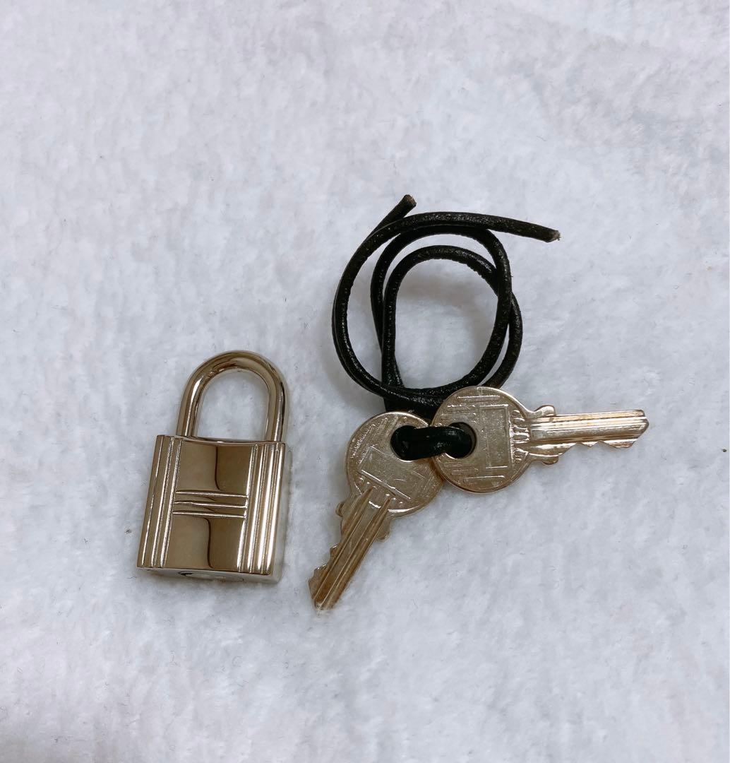 【ちー】HERMES カデナ 100番 パドロック 南京錠 鍵
