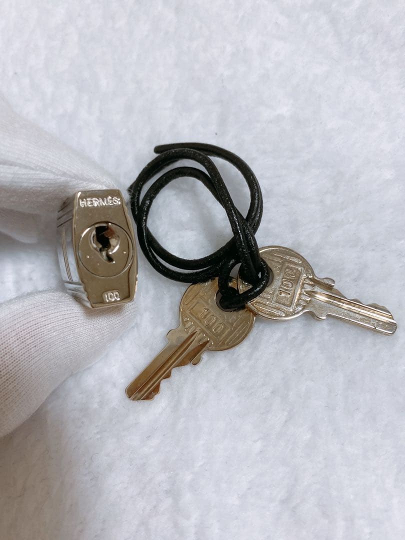 【ちー】HERMES カデナ 100番 パドロック 南京錠 鍵