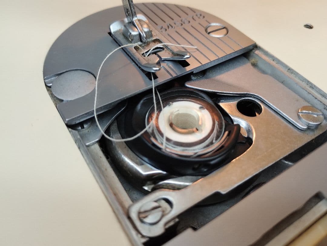 y シンガー SEWING MACINE monami 384型【動作確認済】