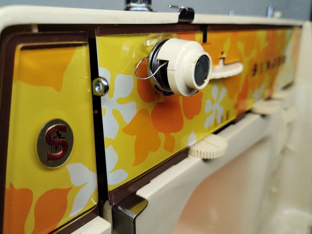 y シンガー SEWING MACINE monami 384型【動作確認済】