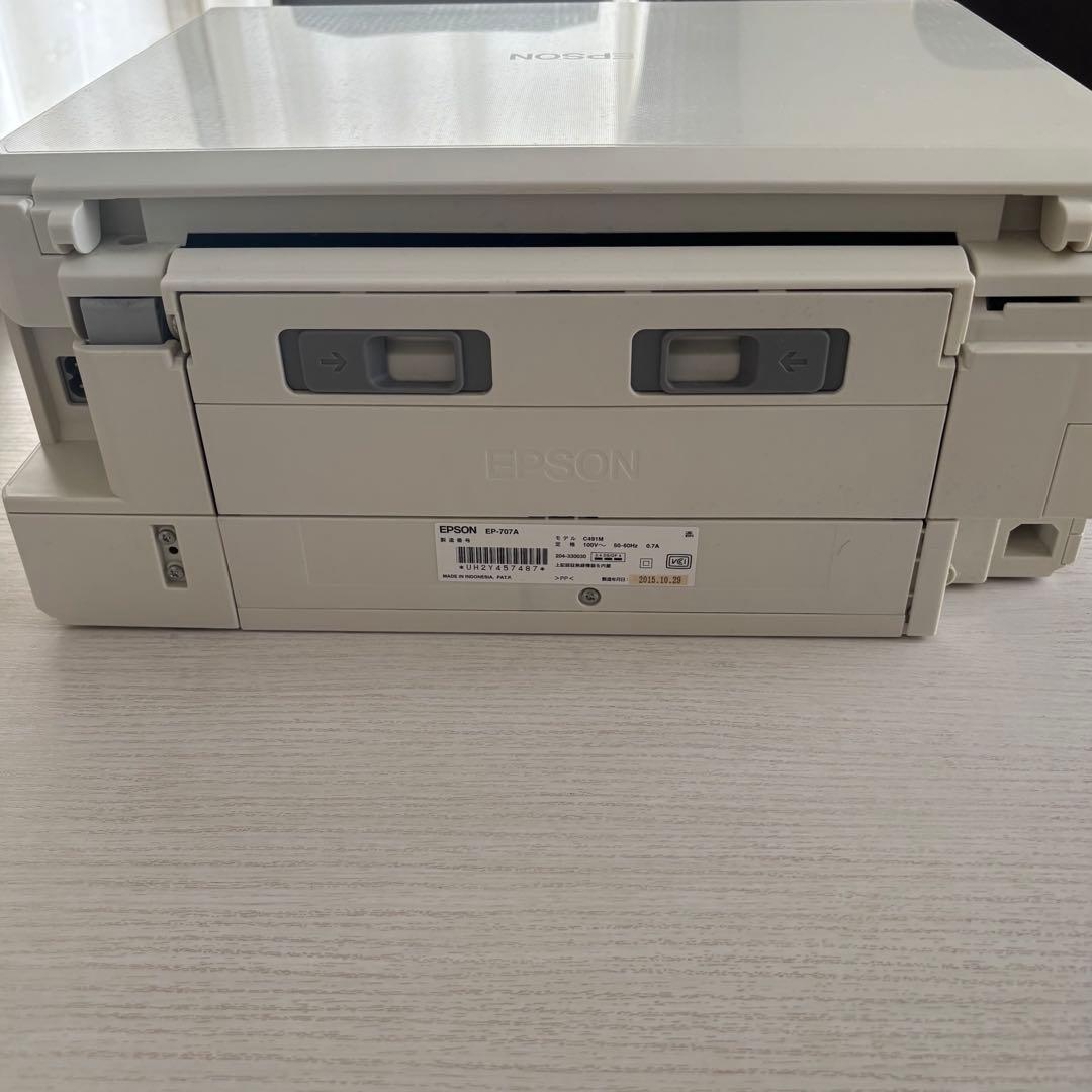 EPSONインクジェットプリンター カラリオ EP-707A インク有り