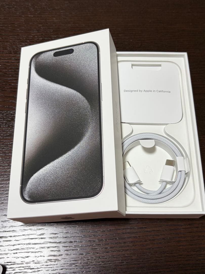 iPhone15Pro128G ホワイトチタニウム
