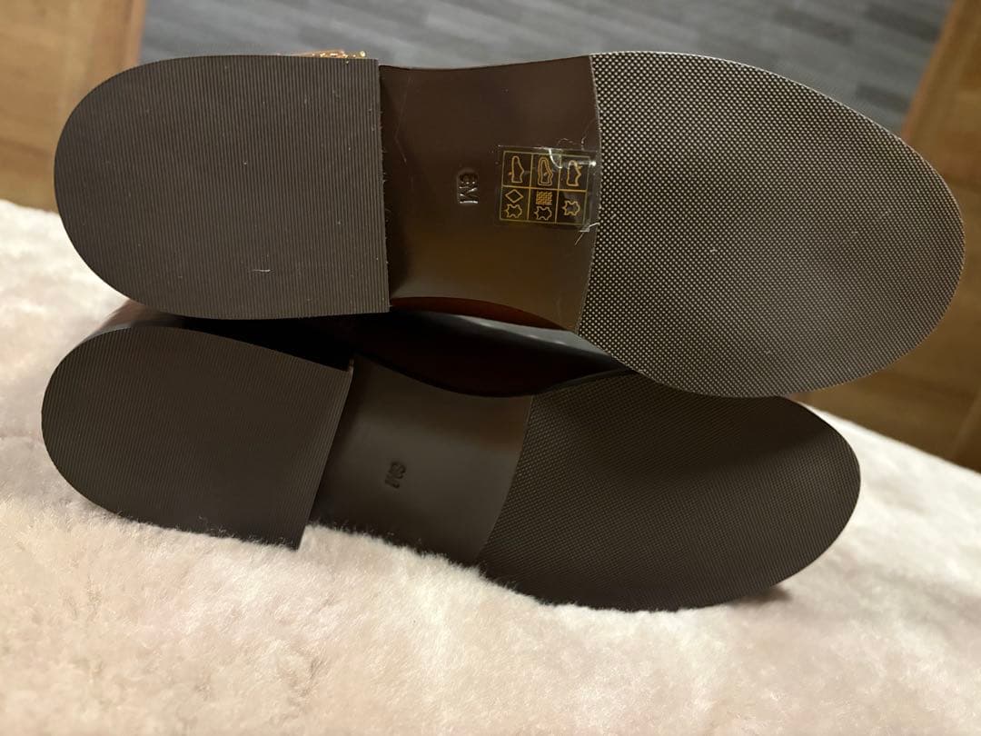 未使用トリーバーチブラウンレザー ロングブーツ ジッパー付き