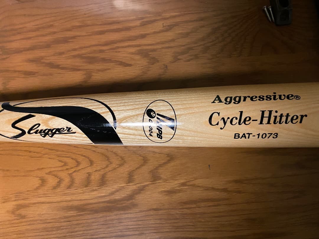 【超美品】青木宣親選手　直筆サイン入り　硬式バット　NPBマーク入り