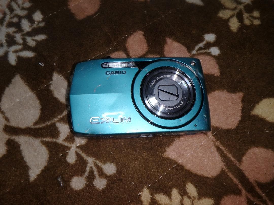 動作品 カシオ EX-Z2300 EXILIM デジタルカメラ ジャンク