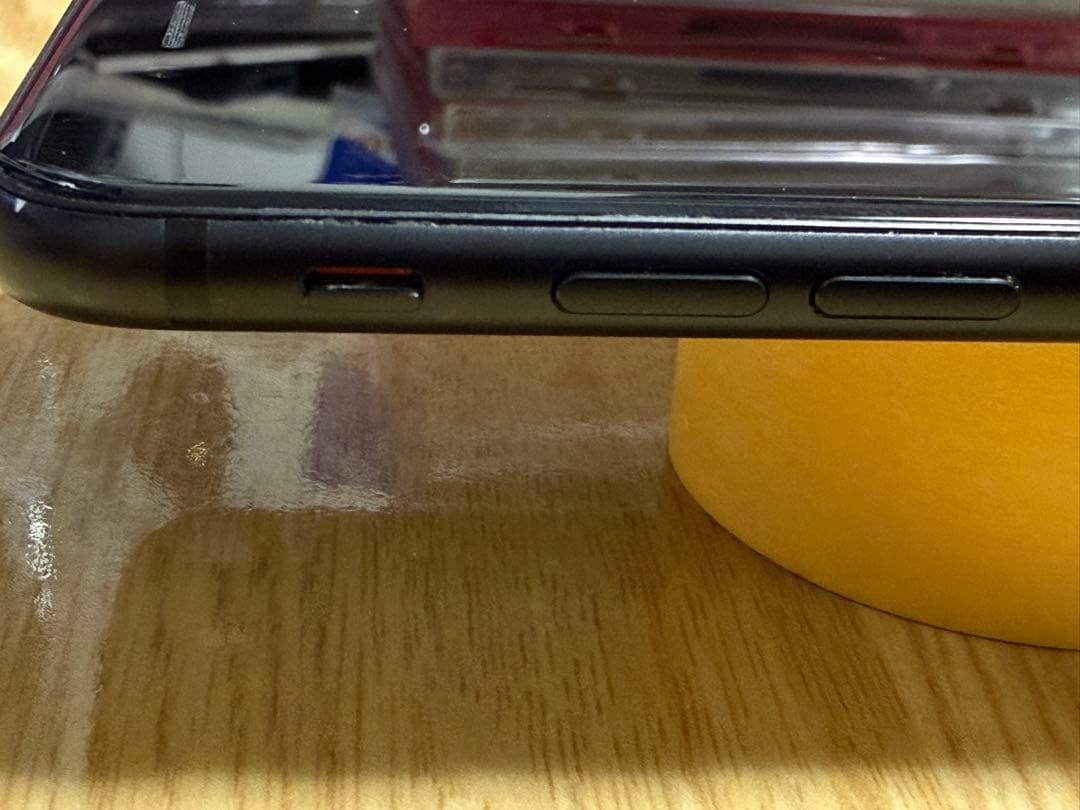 Apple iPhone SE2 黒 64GB