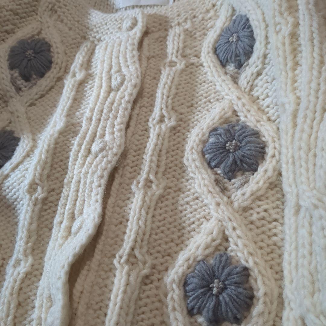 【LOQUI】SLOBE別注 フラワー刺繍ニットカーディガン　アイボリー