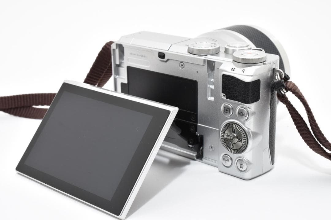 Nikon ニコン 1 J5 30-110mm レンズキット