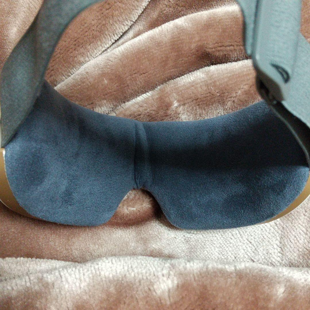 目のマッサージ機