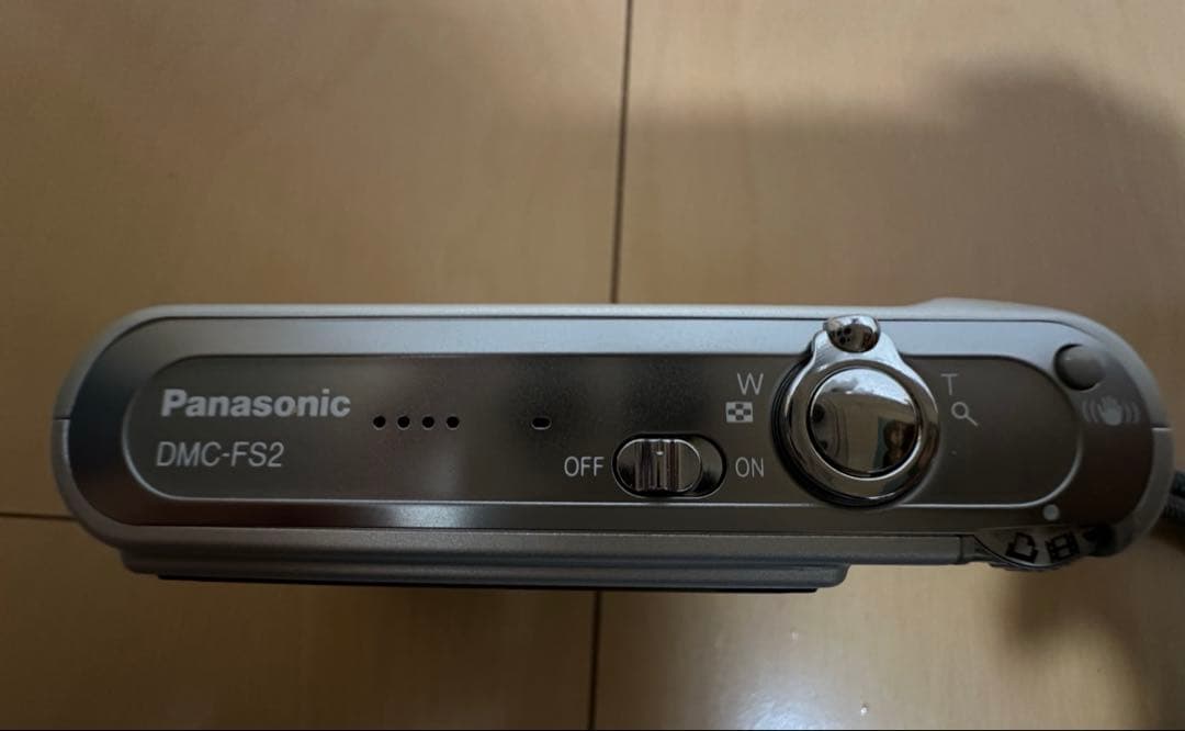 デジタルカメラ Panasonic LUMIX MC-FS2