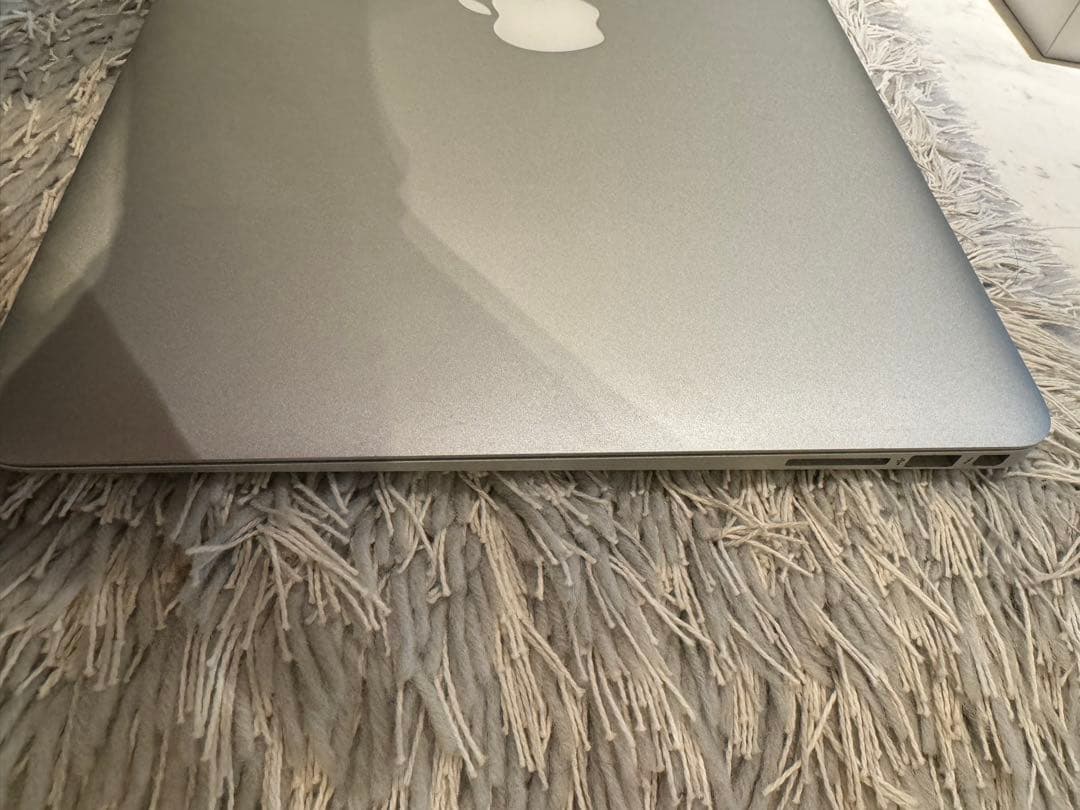 スマホ・タブレット・パソコン Mac Book Air core i5 8GB 128GB