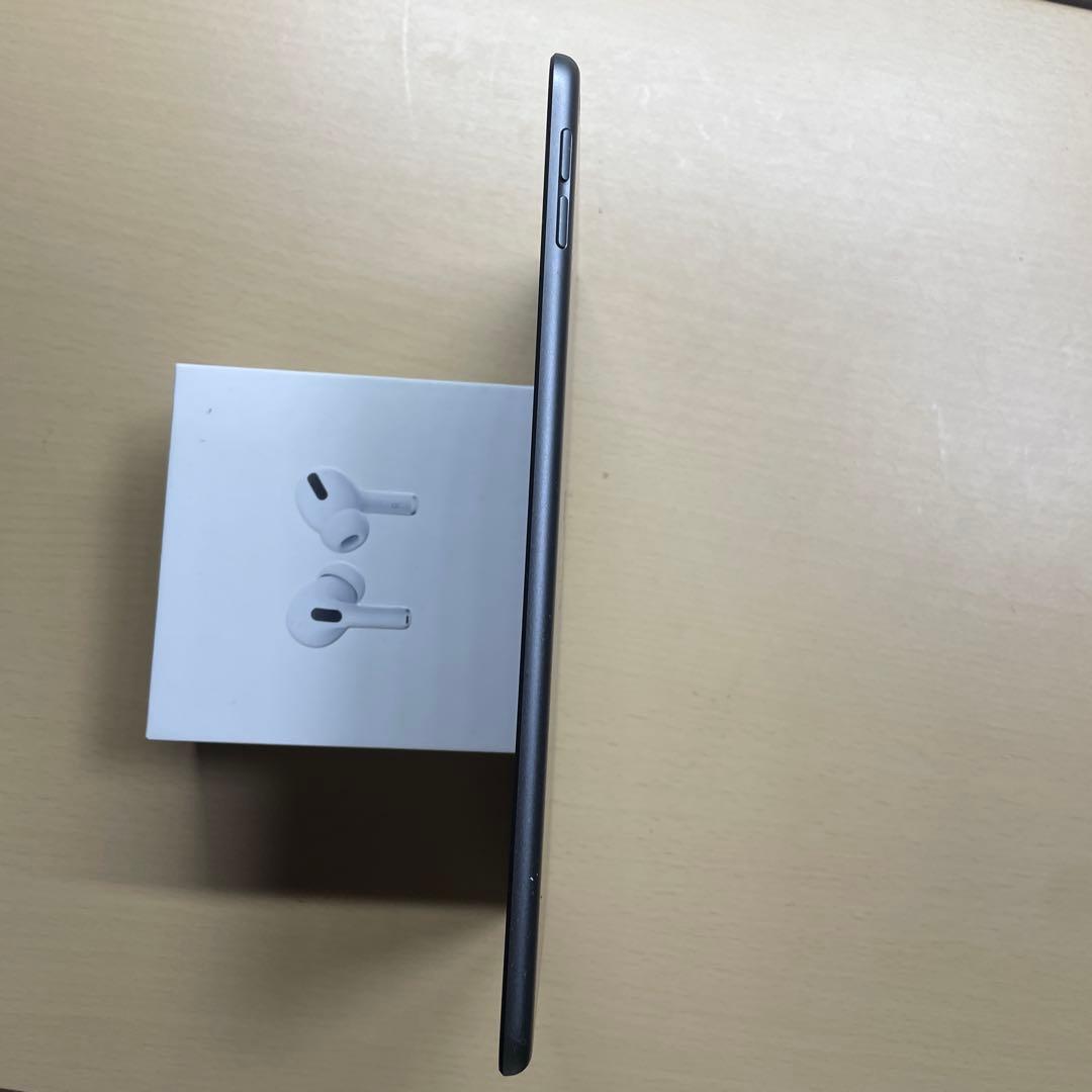 iPad mini5 第５世代　256GB Wi-Fi 割れなし