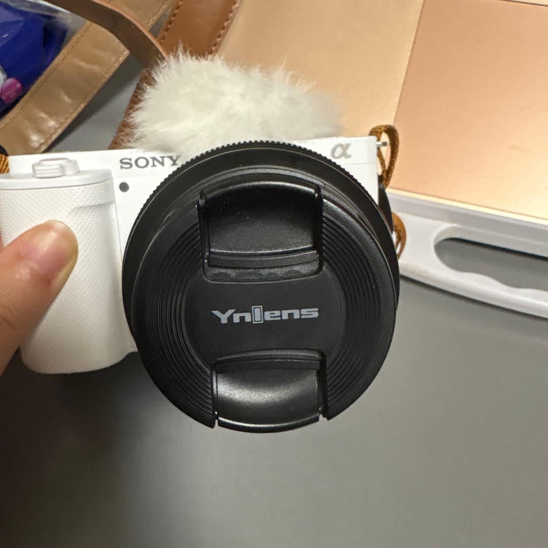 SONY zve10ホワイト レザーケース付き