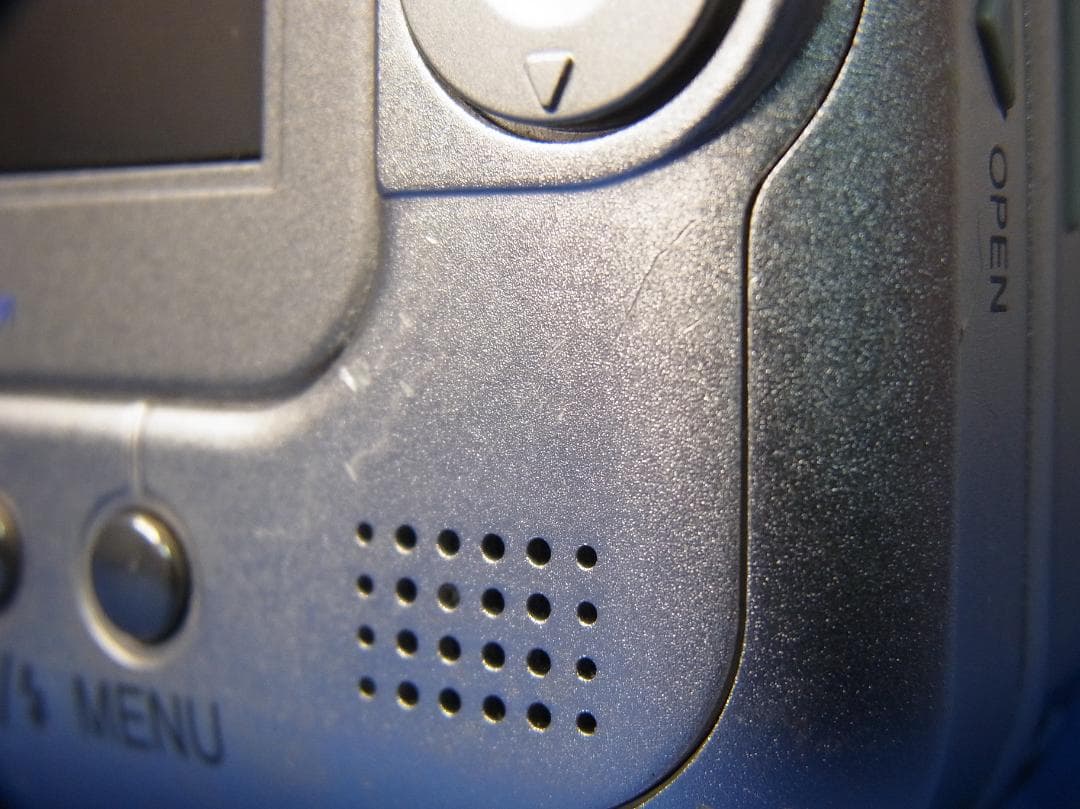 #3431 COOLPIX SQ & 2500 Nikon スイバル機 2台