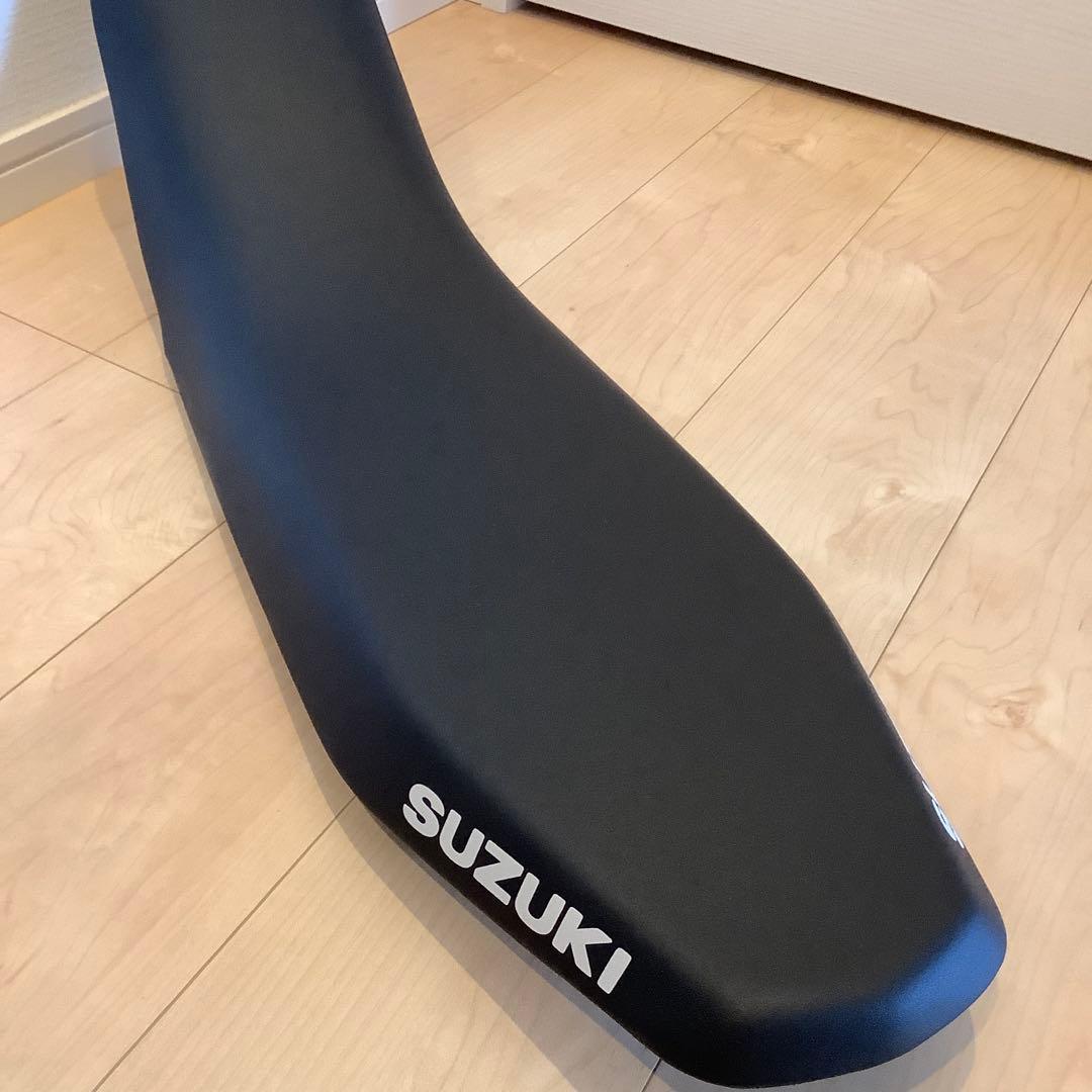 SUZUKI DR-Z4Sバイクシート