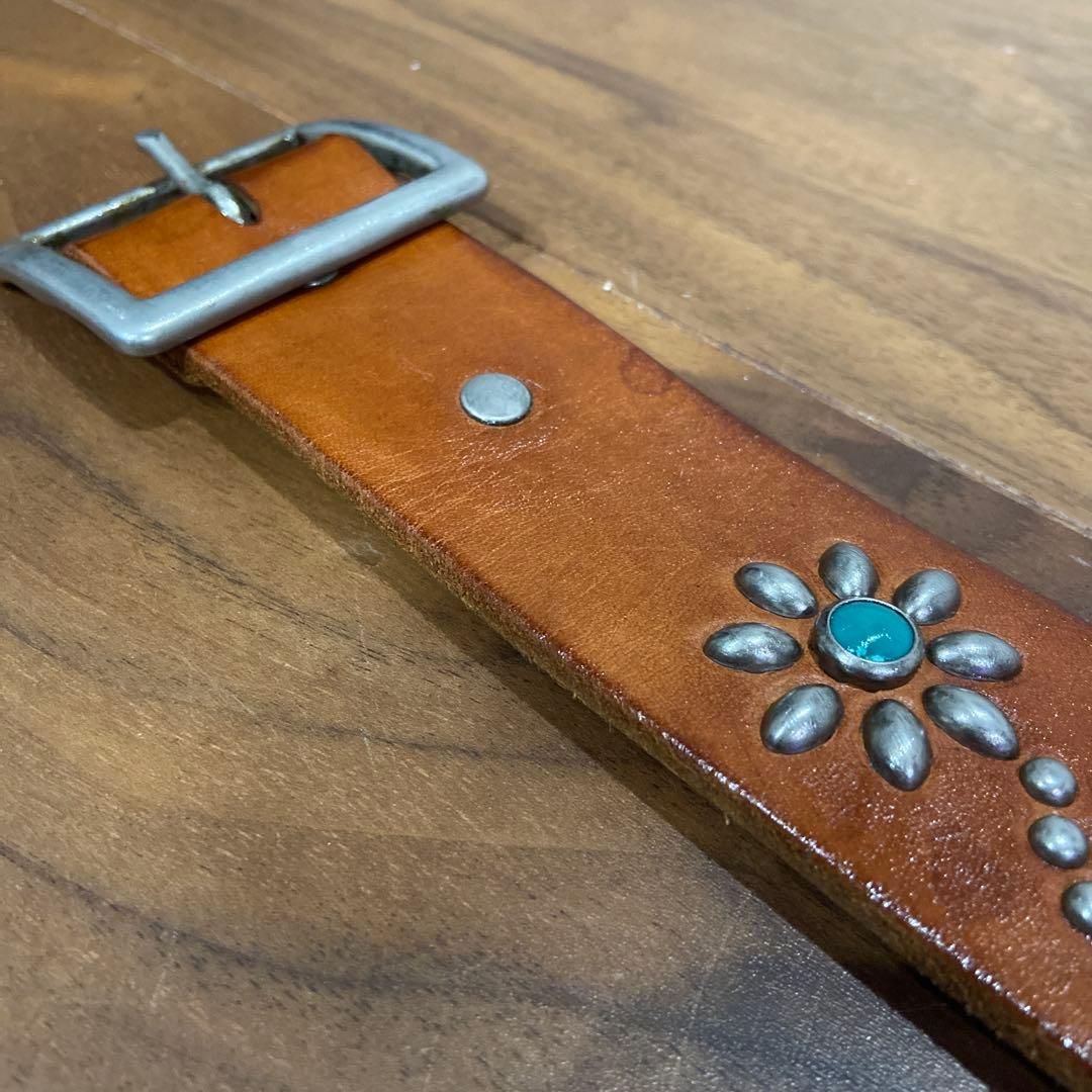 HTC フラワーターコイズ シルバースタッズ ブラウン レザー 34inch