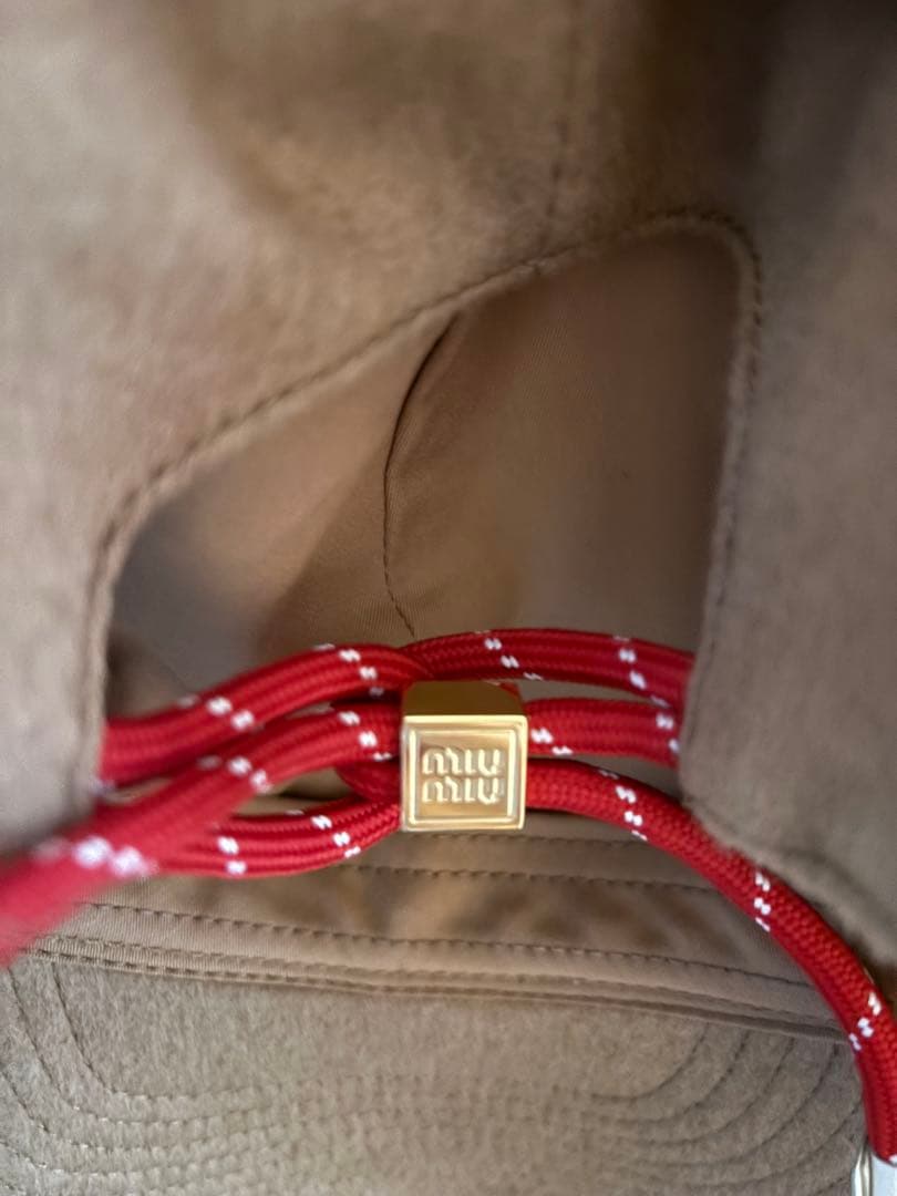 MIU MIU キャメル ベースボール　キャップ　ミュウミュウ　帽子