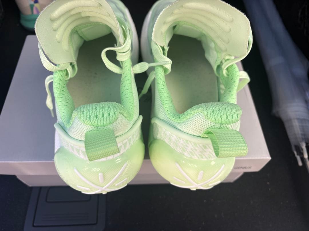 LI-NING WADE ALL CITY 12 ENCORE アボカド