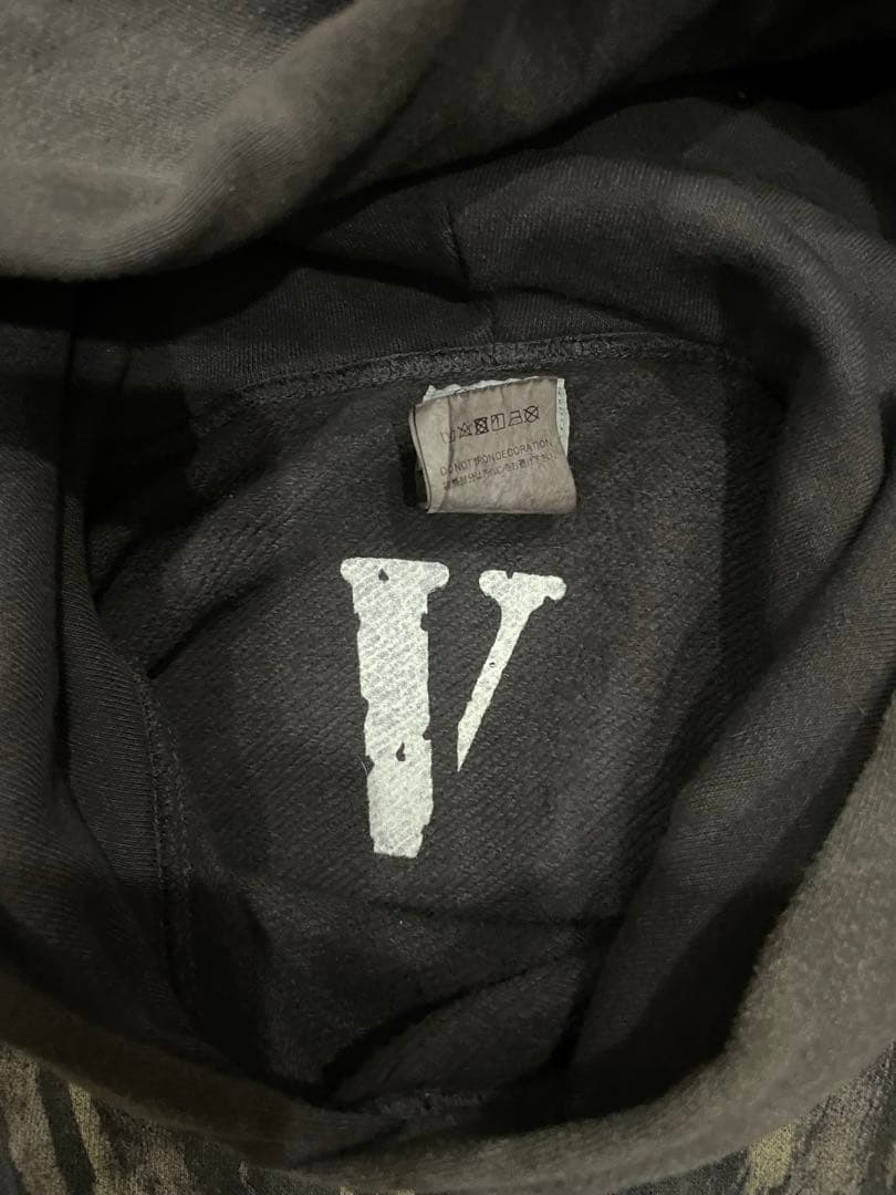 【確実正規品】SAINT MICHAEL × VLONE コラボフーディー S