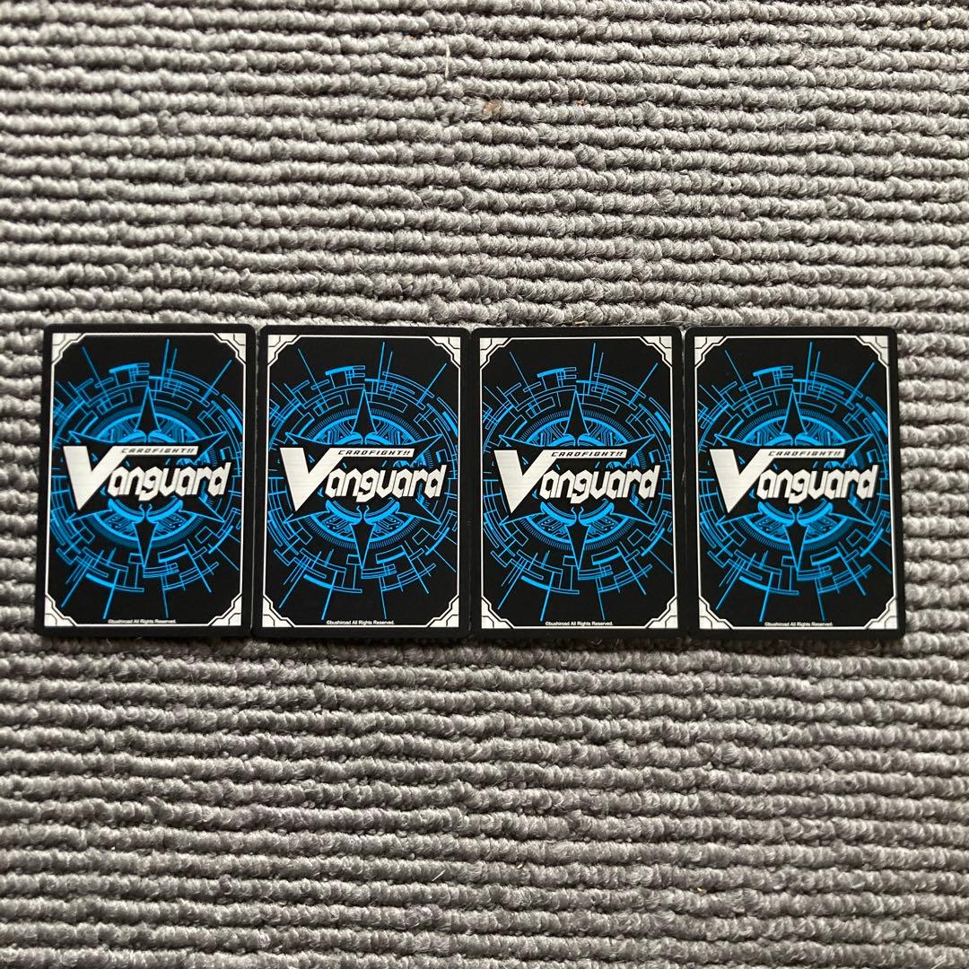 ヴァンガード　ディヴァインシスターびすこってぃ　4枚　SR