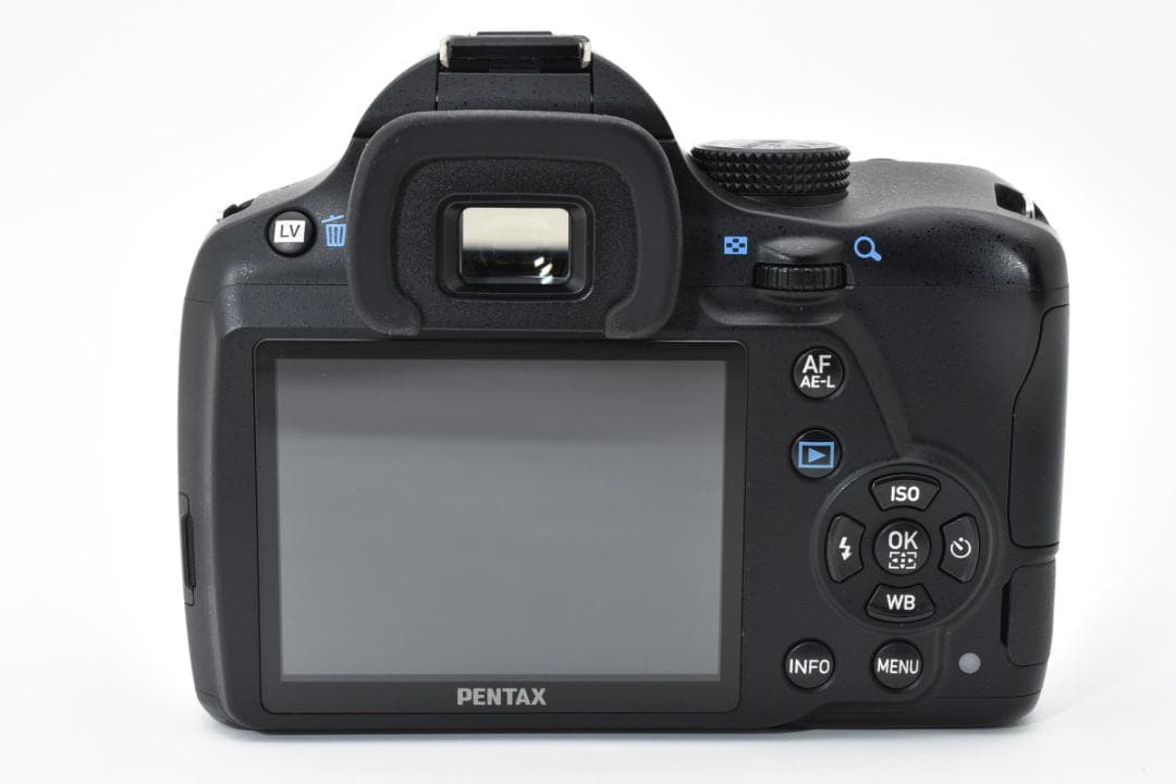 ほぼ新品・極少ショット数789回 ペンタックス PENTAX K-50 ボディ