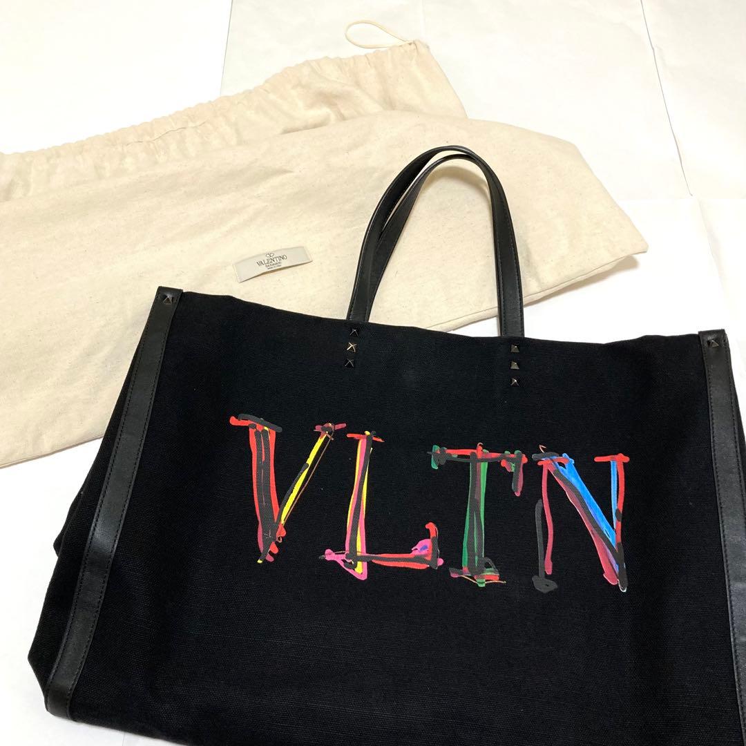 ラムちゃん 美品 ロゴトートバッグ 大きいサイズ VLTN バレンティノ