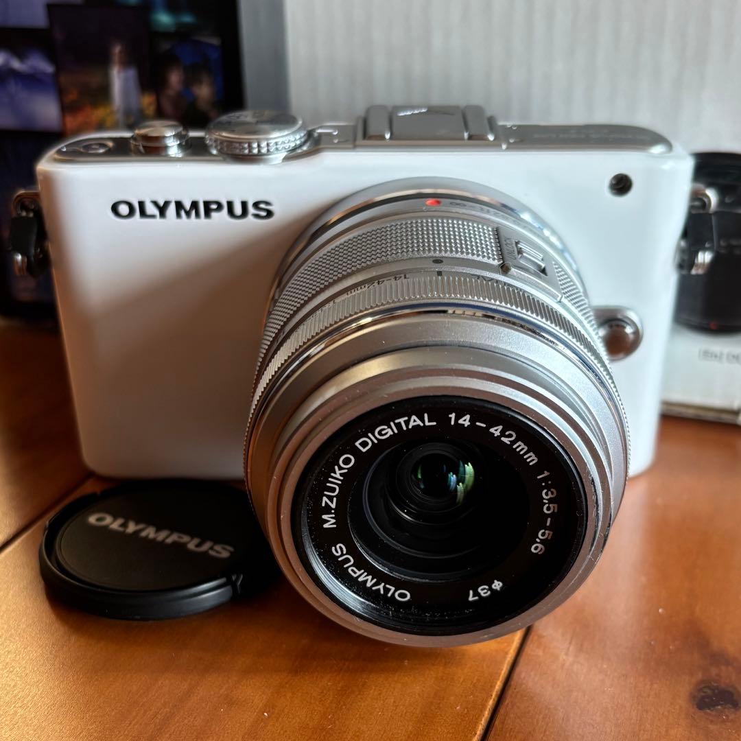 ✨スマホへ転送✨オリンパス PL3 ミラーレスカメラ