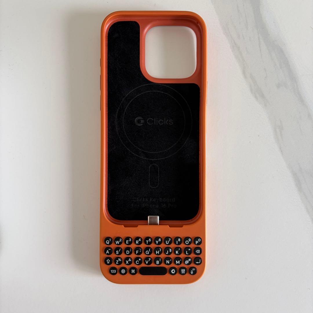 Clicks Keyboard iPhone 16 Pro用オレンジ