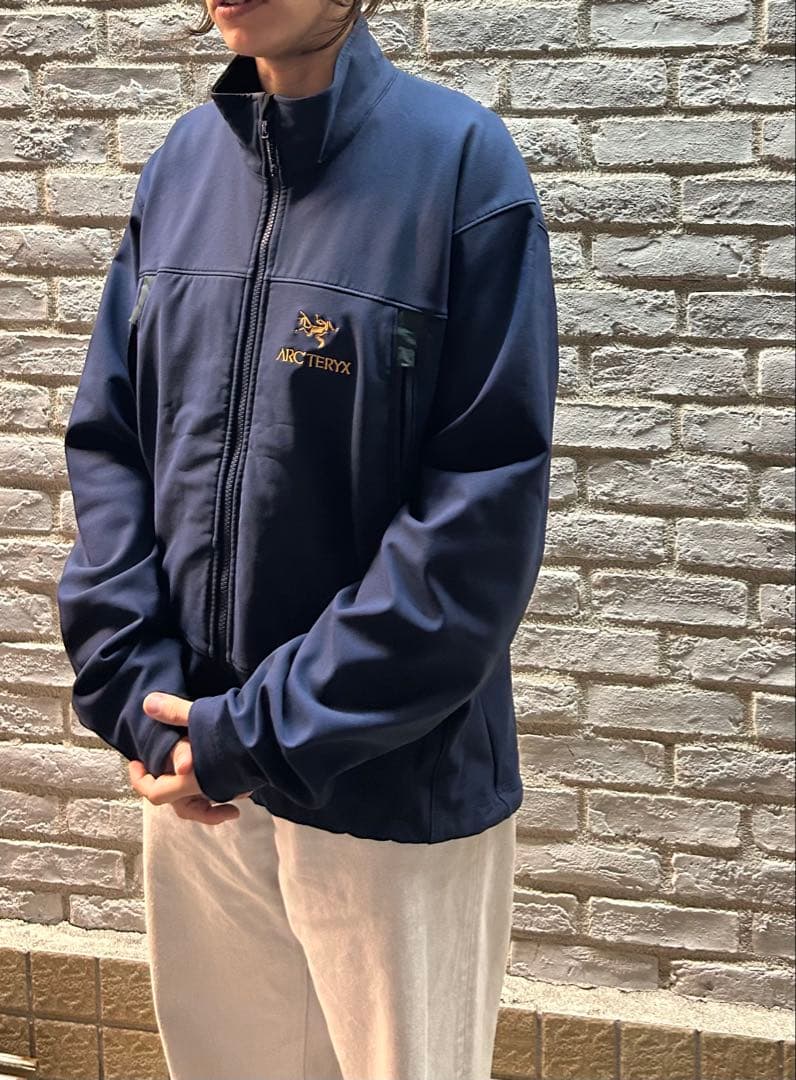 スペシャルArc’teryx 金刺繍Navy Gamma SV Jacket L