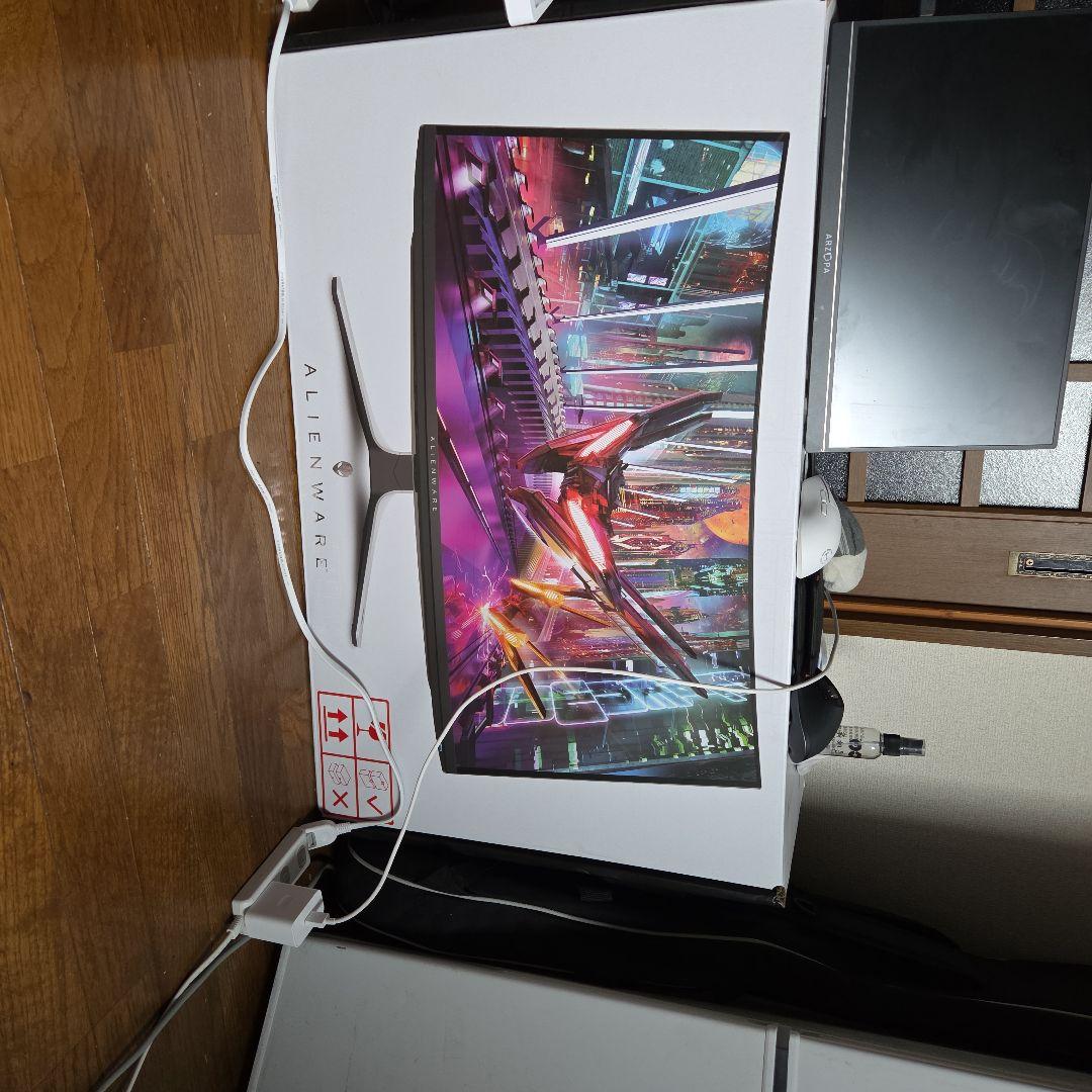 ゲーミングモニターalienware aw3225qf