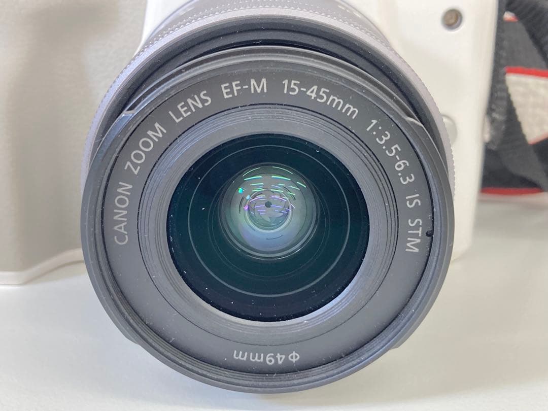 Canon キャノン EOS Kiss M ホワイトミラーレス一眼カメラ