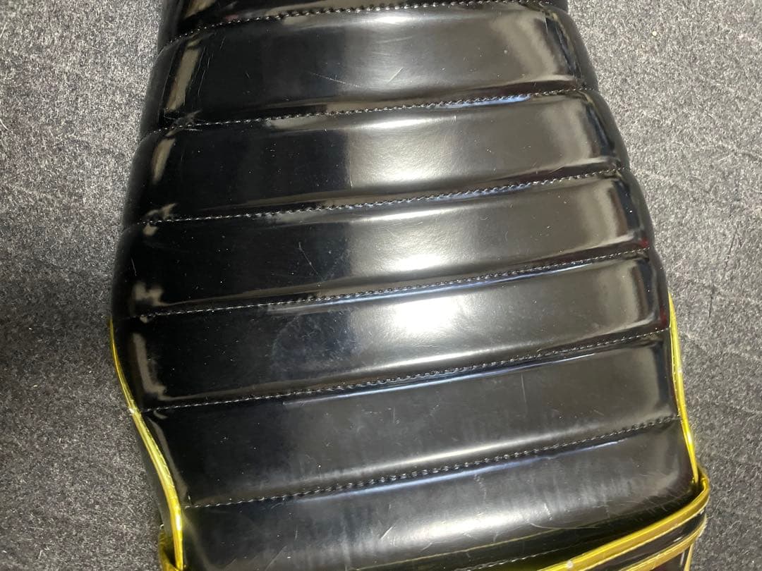 バリオス1型　タックロール金黒