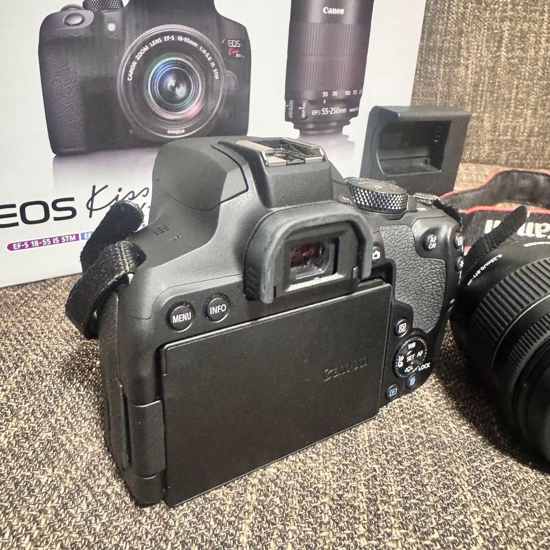 Canon EOS Kiss X10i 一眼レフカメラ ダブルズームキット